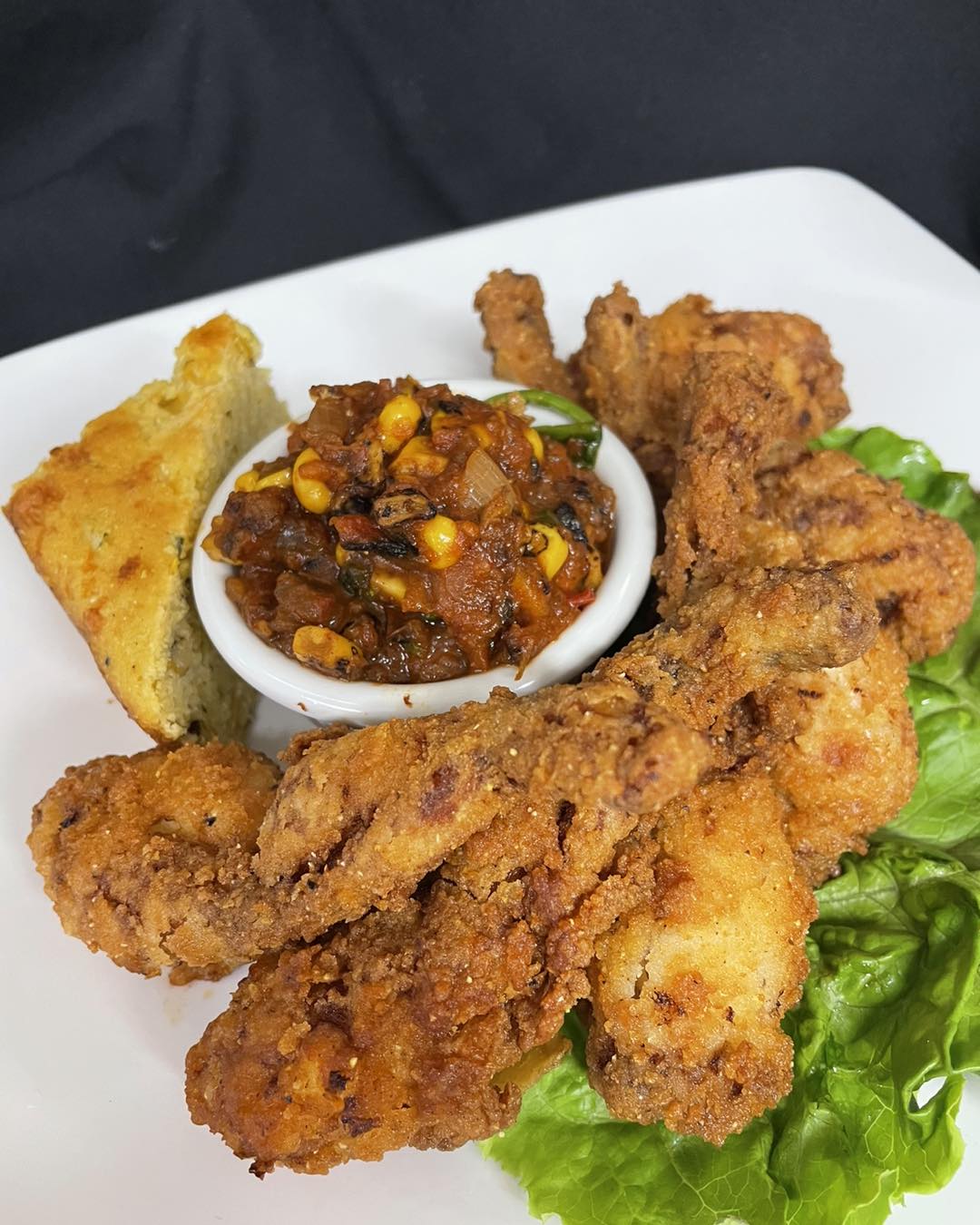 325327112_576322833877585_7138895231509339038_n