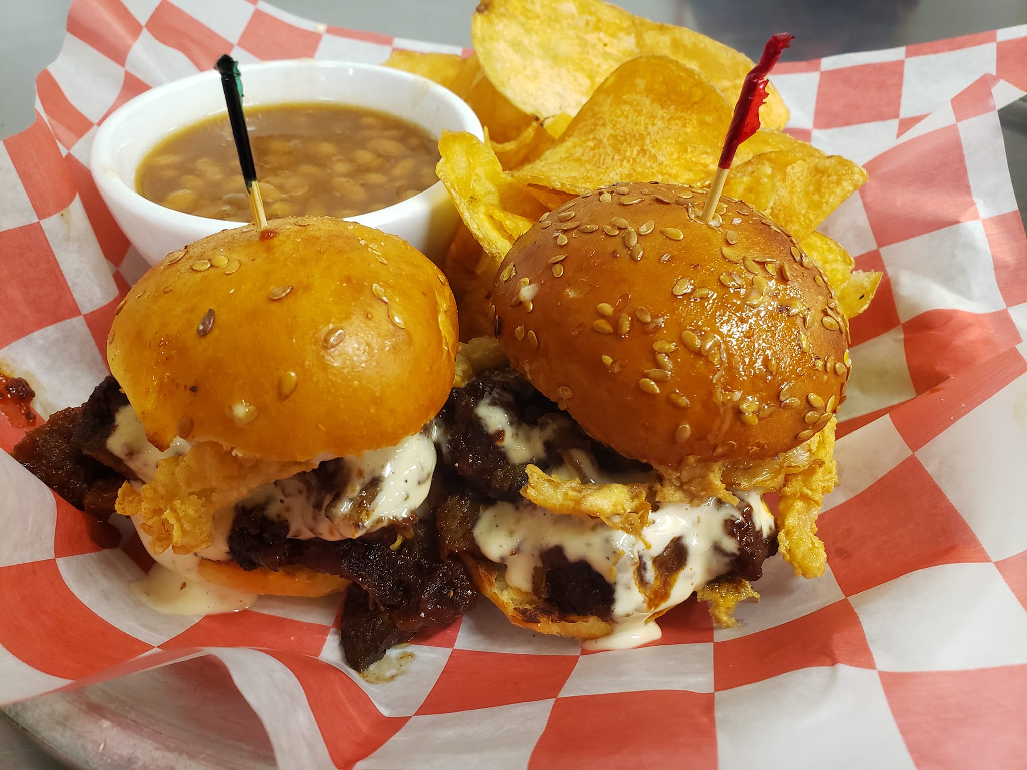 326950176_1577094419407905_1939925902232223789_n