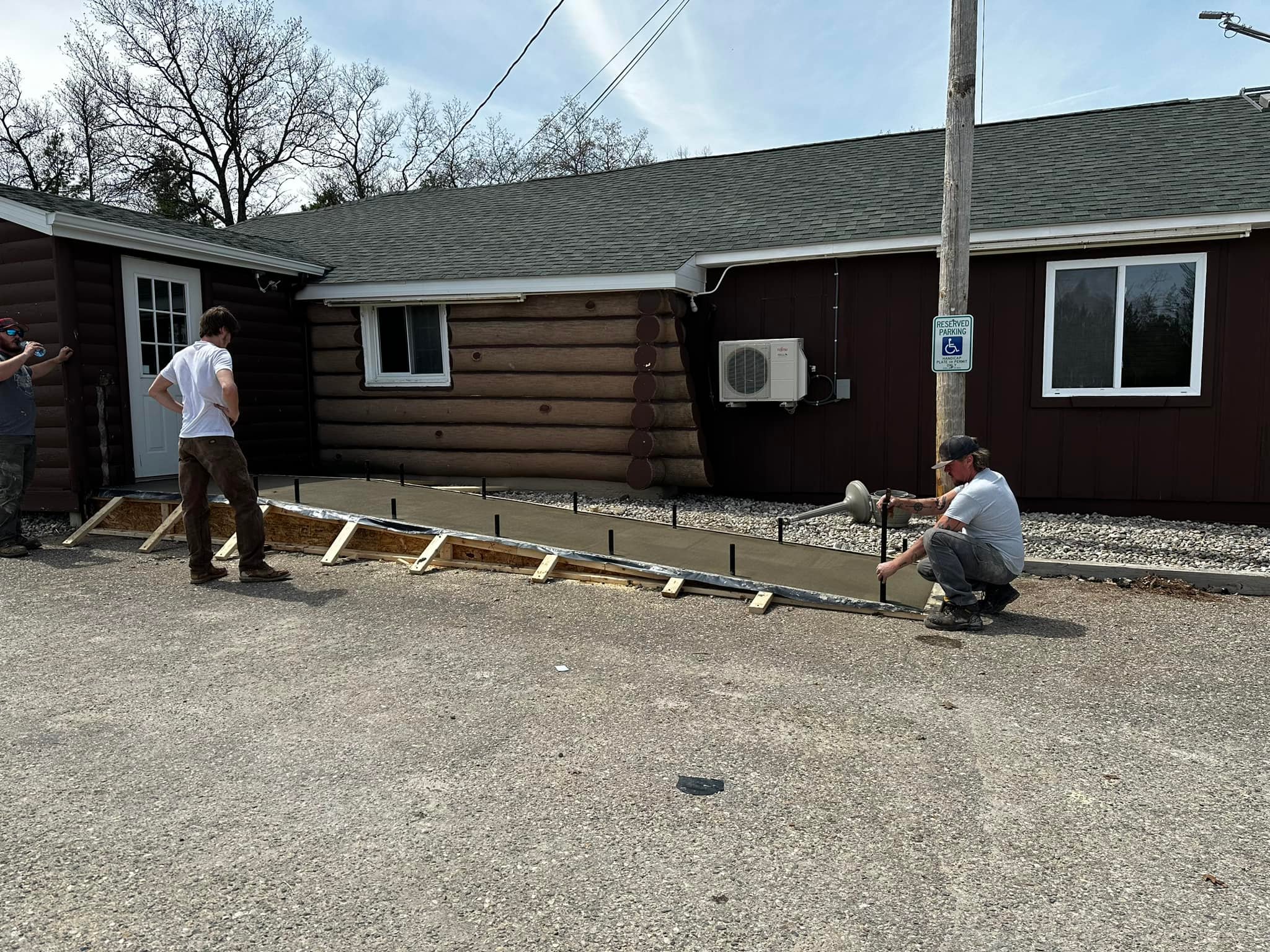 345636180_202620179300037_5564876946595049400_n