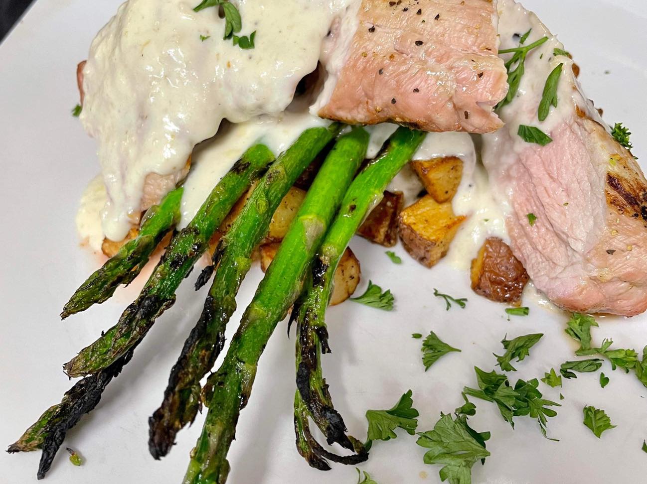 350121985_2585540088289122_3864210589064241369_n